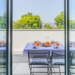 Lägenhet Terrace Pool By Lovelystay