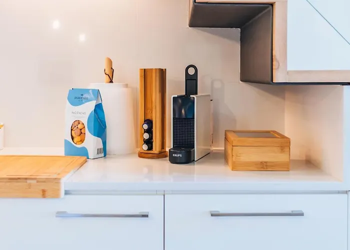 Lejlighed Terrace Pool By Lovelystay