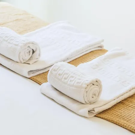 Apartament Terrace Pool By Lovelystay