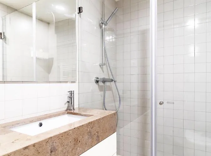 Apartamento Terrace Pool By Lovelystay